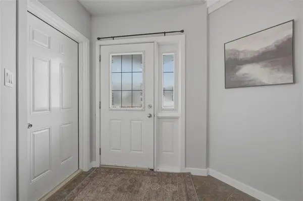 6 Jeanne DR, La Broquerie, MB R0A 0W0