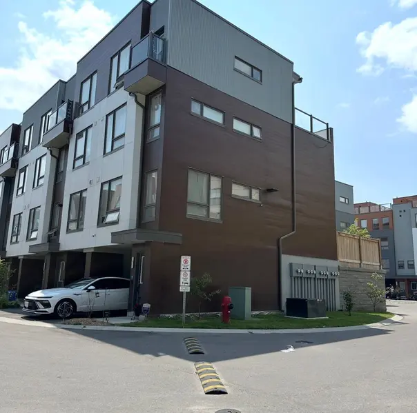 1673 Pleasure Valley PATH, Oshawa, ON L1G 0E3