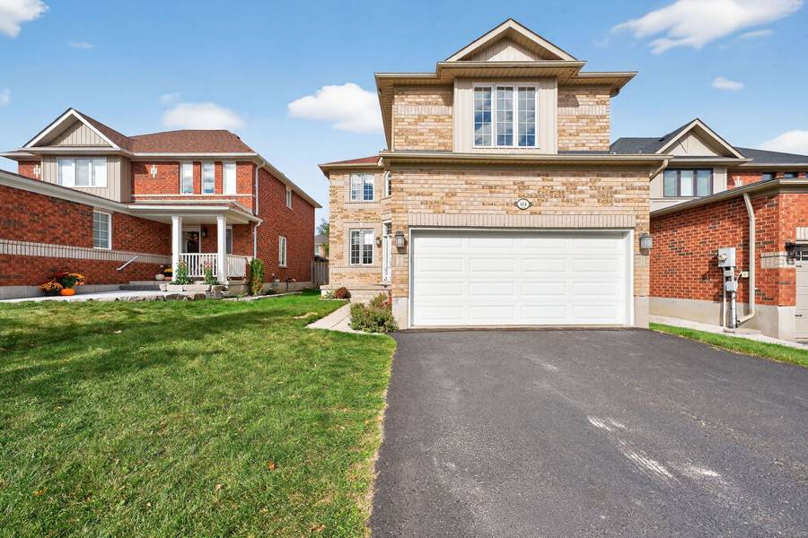 124 Tunbridge RD, Barrie, ON L4M 6T1