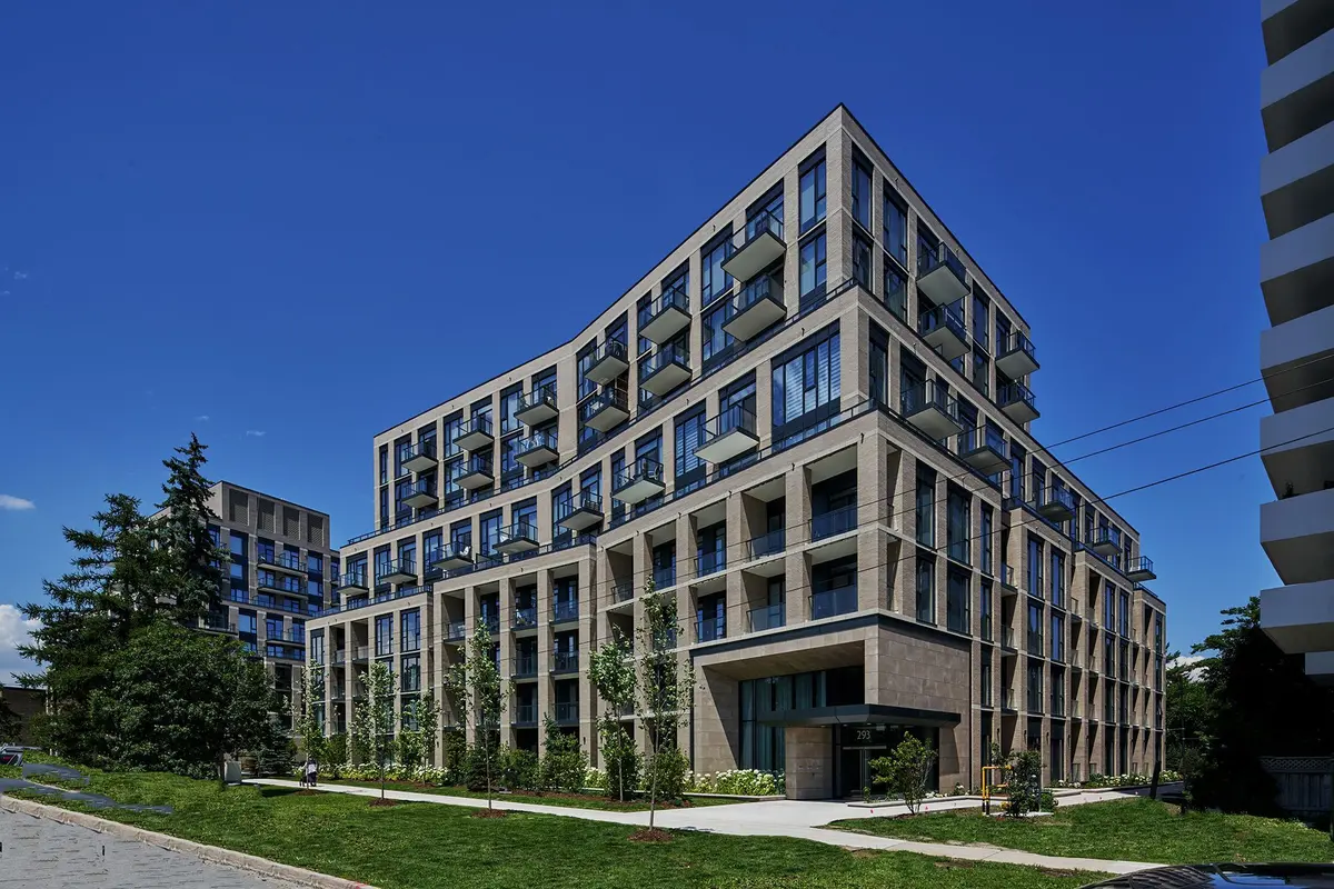 293 The Kingsway N/A #702, Toronto W08, ON M9A 0E8