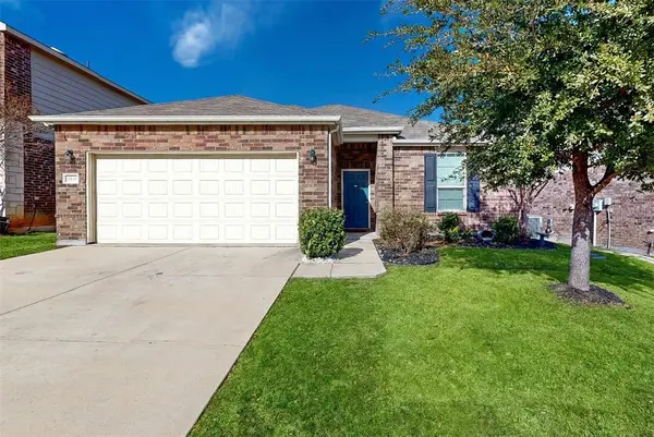 2409 Buelingo Lane, Fort Worth, TX 76131