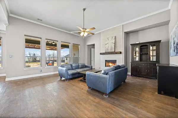 117 Vail Lane, Waxahachie, TX 75167