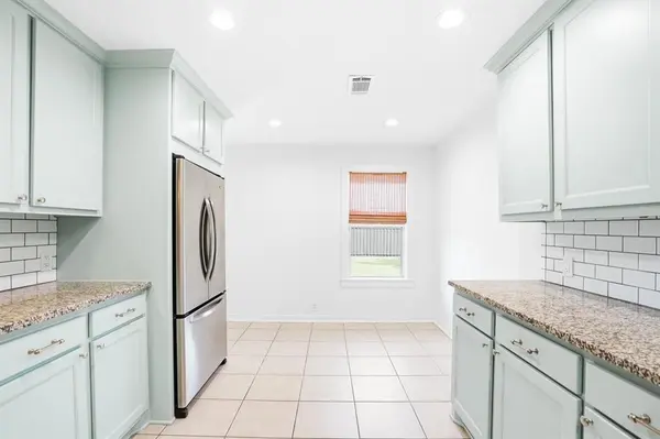 8834 Liptonshire Drive, Dallas, TX 75238