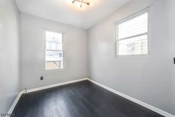 59 Ellington St #1, East Orange City, NJ 07017