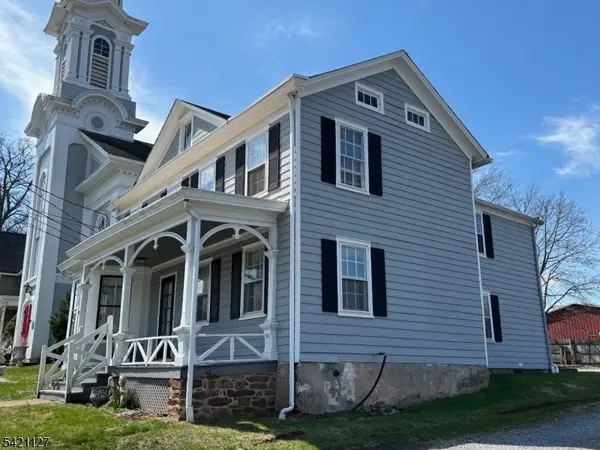 43 Old Turnpike Rd, Tewksbury Twp., NJ 08858