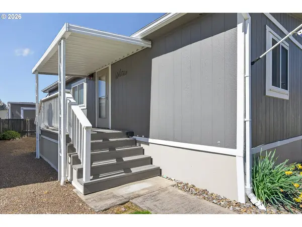 4155 NE THREE MILE LN #74, Mc Minnville, OR 97128