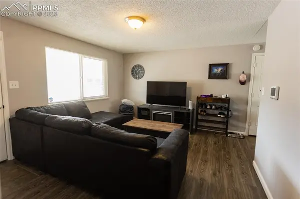 2535 Sonoma DR, Colorado Springs, CO 80910