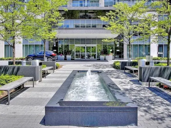 120 Harrison Garden BLVD #406, Toronto C14, ON M2N 0H1