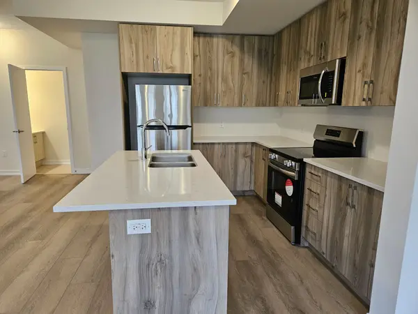 22 Ziibi WAY #Upper, Clarington, ON L1B 0W5