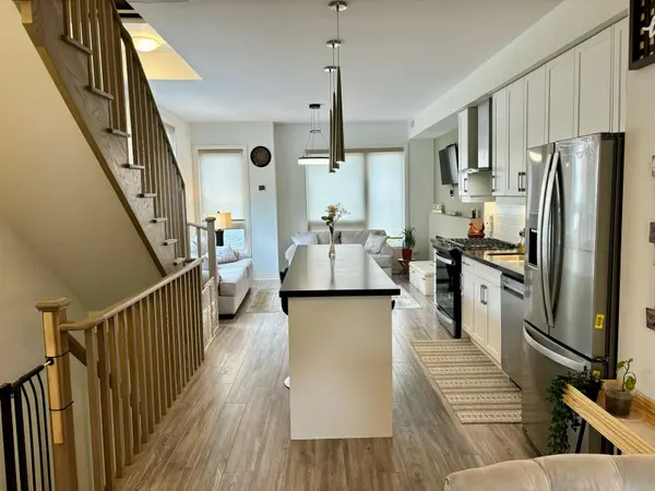 1673 Pleasure Valley PATH, Oshawa, ON L1G 0E3