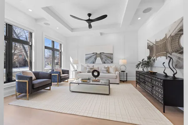 4 Pine Ridge DR, Toronto E08, ON M1M 2X3