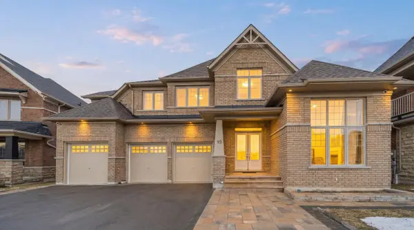 93 Trail BLVD, Springwater, ON L9X 0S5