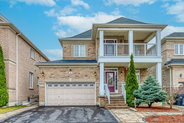 30 Streamline DR NW, Brampton, ON L6V 4T2