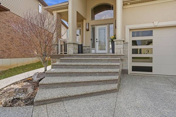 234 FAIR ST, Hamilton, ON L9K 0B9