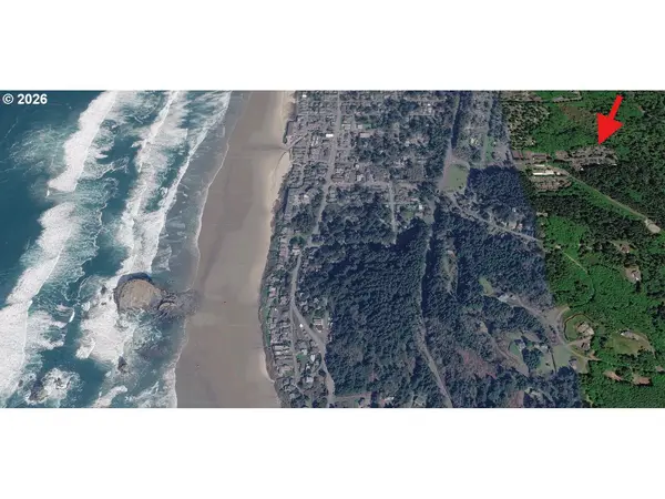 420 ELK CREEK RD #403, Cannon Beach, OR 97110