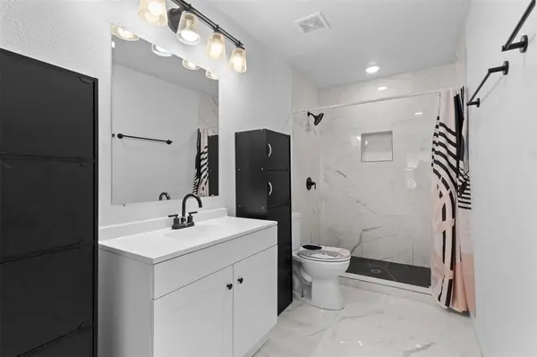 1035 Warden Street, Benbrook, TX 76126