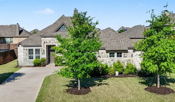 705 Salvia Court, Midlothian, TX 76065