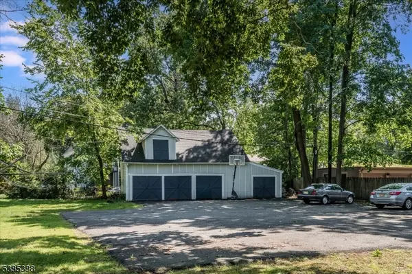 163 Park St, Montclair Twp., NJ 07042