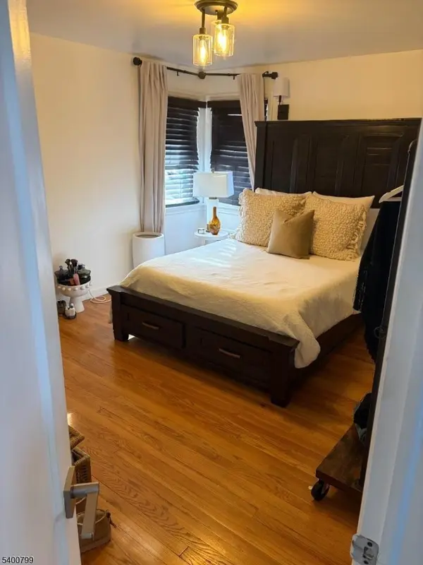 163 Grove St, Lodi Boro, NJ 07644