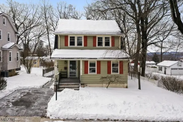 46 Payne Ave, Midland Park Boro, NJ 07432