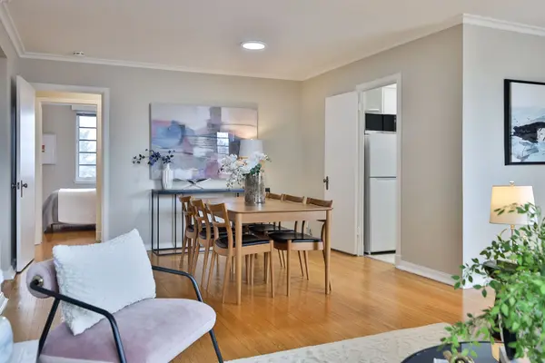 707 Eglinton AVE W #201, Toronto C03, ON M5N 1C8