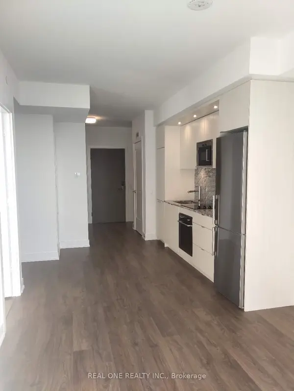 30 Inn On The Park DR #3011, Toronto C13, ON M3C 0P8