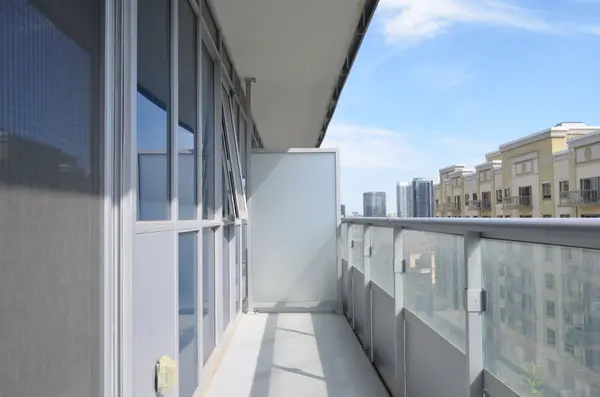 591 Sheppard AVE E #808, Toronto C15, ON M2K 0G2