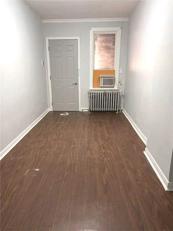 888 Bloor ST W #3rd Fl, Toronto C01, ON M6G 1M5