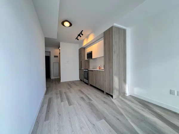 1635 MILITARY TRL #427, Toronto E10, ON M1C 1B2