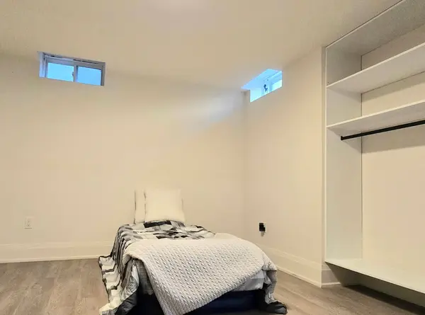 50 Current DR S #(Bsmt), Richmond Hill, ON L4S 0M8