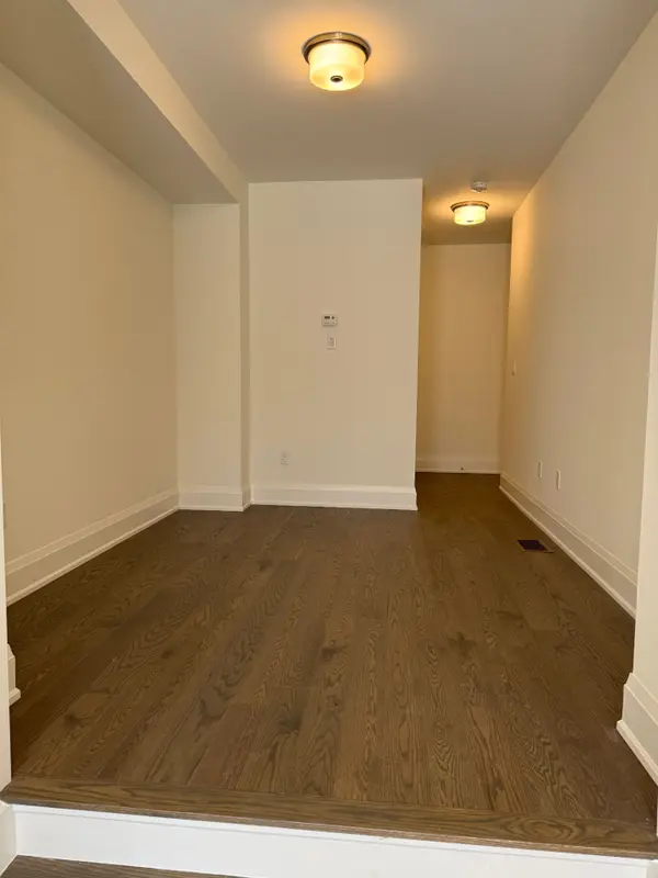 3301 Azam WAY, Oakville, ON L6M 5S2