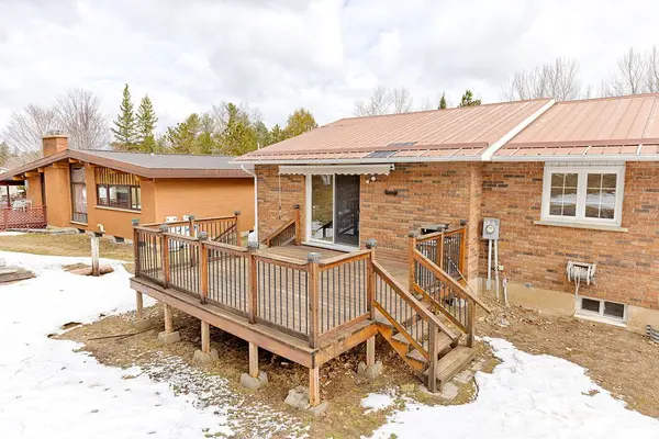 107 Augsburg RD, Bonnechere Valley, ON K0J 1T0