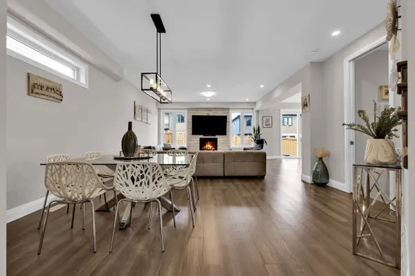 11 Tindall CRES S, East Luther Grand Valley, ON L9W 6P4