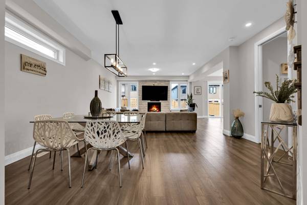 11 Tindall CRES S, East Luther Grand Valley, ON L9W 6P4