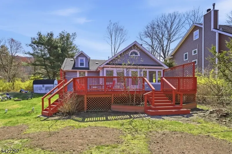 6 Timberwood Ln, Jefferson Twp., NJ 07438