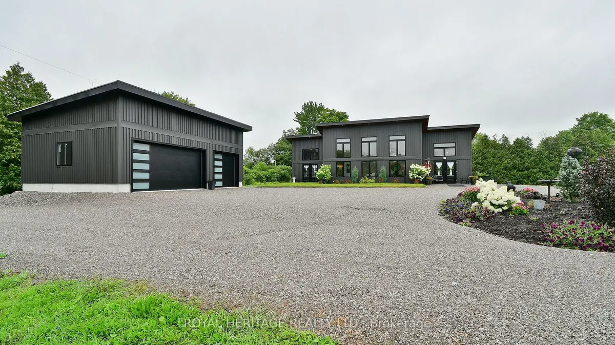 9 Hunts Line RD, Trent Lakes, ON K0L 1J0