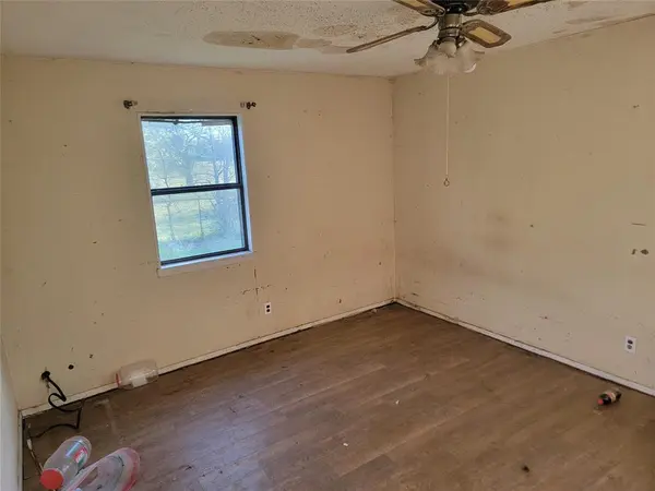 778 County Road 1345, Clarksville, TX 75426