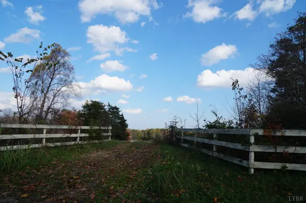 570 Old Well RD, Phenix, VA 23959