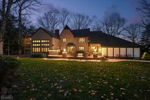 545 JOHNSTON DRIVE, Watchung Boro, NJ 07069