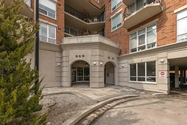18 Wanless AVE #606, Toronto C04, ON M4N 3R9