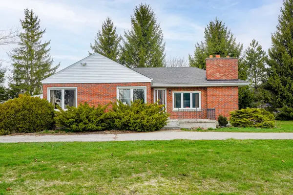 22300 Talbot Line, West Elgin, ON N0L 2C0