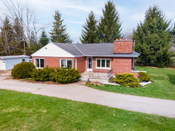 22300 Talbot Line, West Elgin, ON N0L 2C0