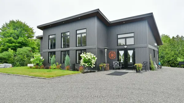 9 Hunts Line RD, Trent Lakes, ON K0L 1J0