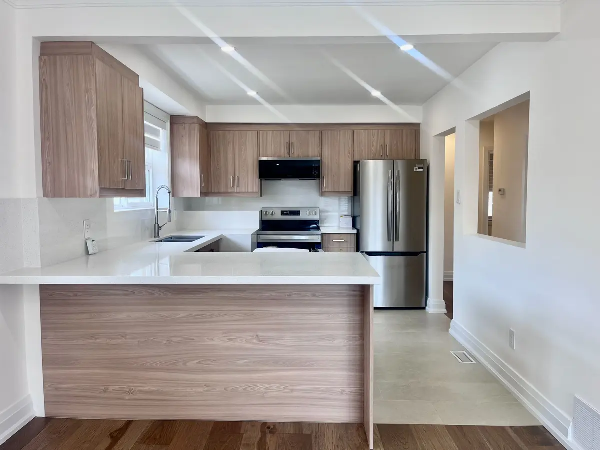 22 Frolick CRES, Toronto E09, ON M1G 3E7