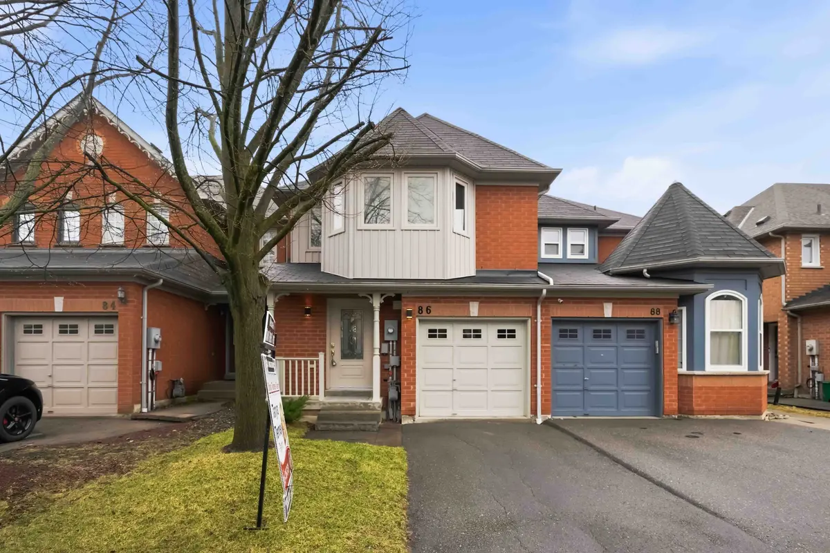 86 Zachary PL, Whitby, ON L1M 1E2