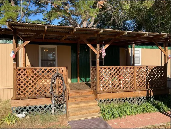 408 Leathers Lane, Jewett, TX 75846