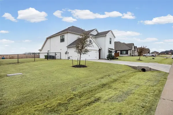 9437 Wildcat Ridge, Godley, TX 76044