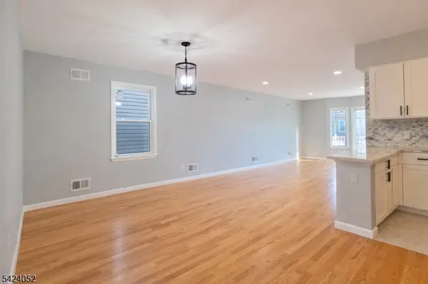 11 Wallis Ave #1, Jersey City, NJ 07306