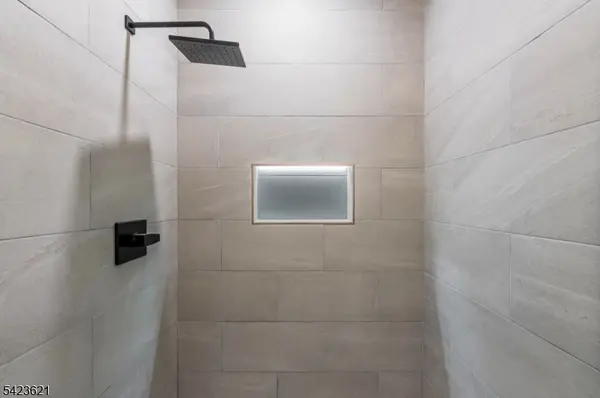 219 Clerk St, Jersey City, NJ 07305