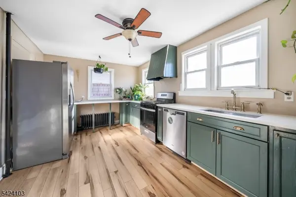 136 Davenport St, Somerville Boro, NJ 08876